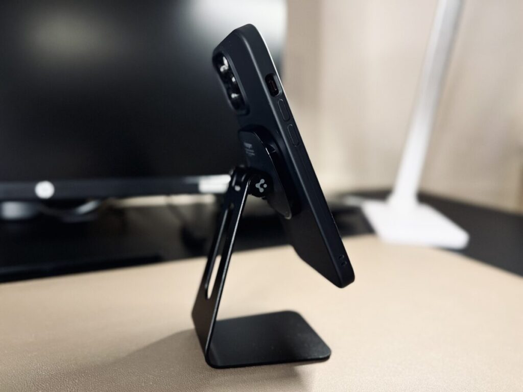 OneTap Magnetic Stand (MagFit)